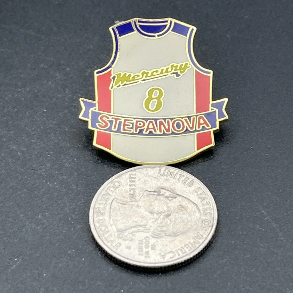 Phoenix Mercury Stepanova‎ #8 Jersey WNBA Basketball Lapel Hat Pin